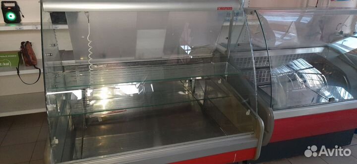 Холодильная витрина бу