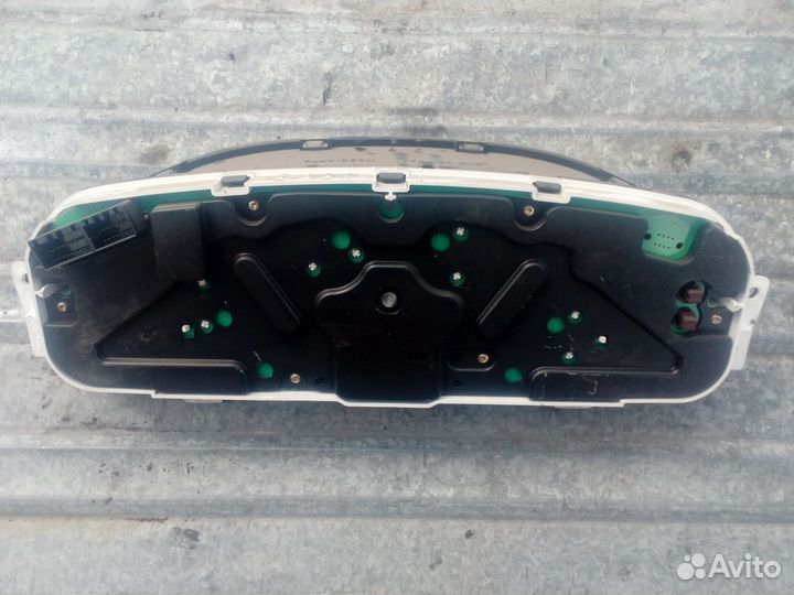 Панель приборов Kia Magentis, 2005г