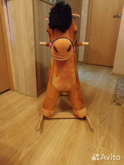 Детская качалка лошадь