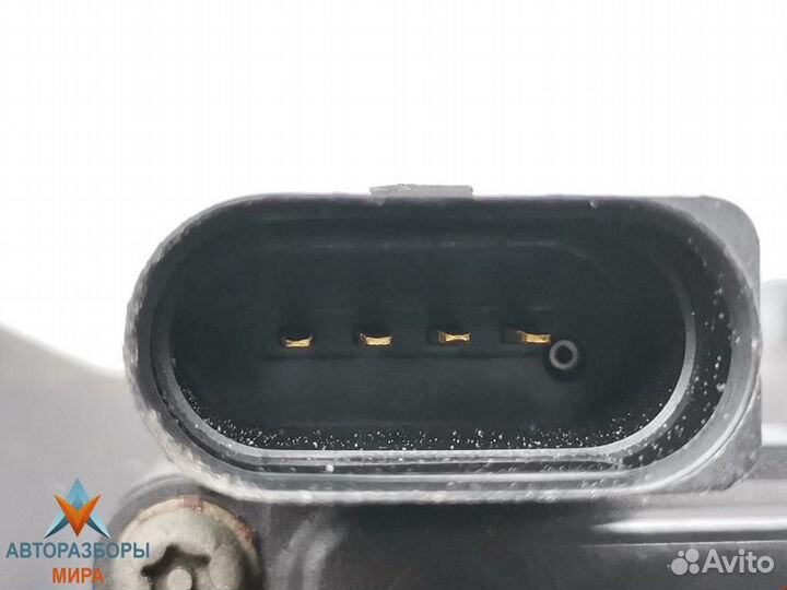 Расходомер воздуха Audi A4 B5 1999 06A906461B