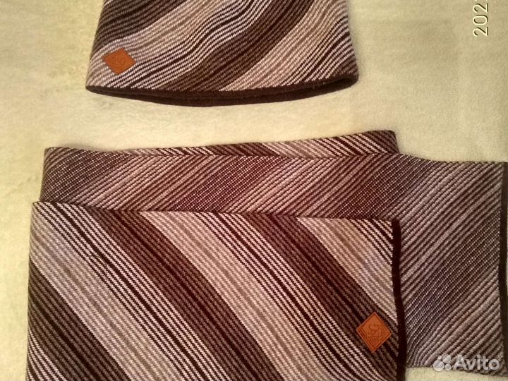 Комплект шапка и снуд женский