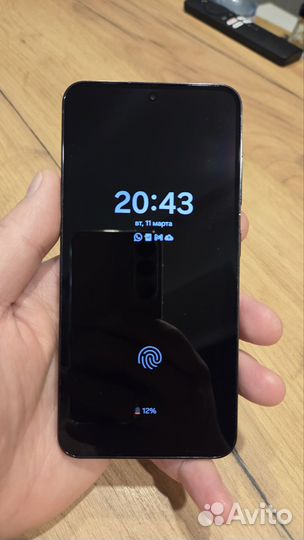 Samsung Galaxy S23, 8/128 ГБ