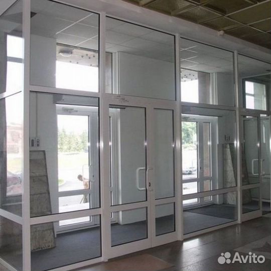 Дверь пластиковая