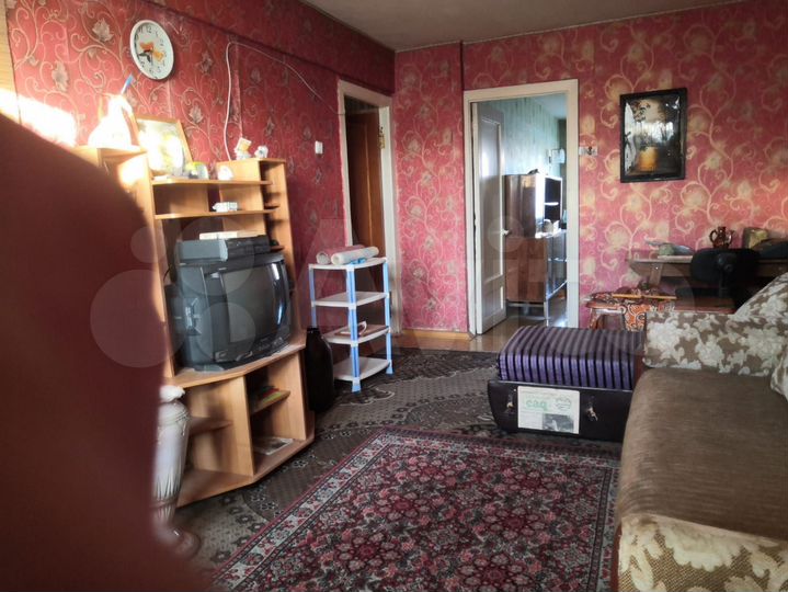 3-к. квартира, 60 м², 5/5 эт.