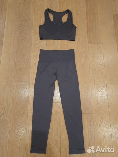 Спортивный костюм для тренировок M-L