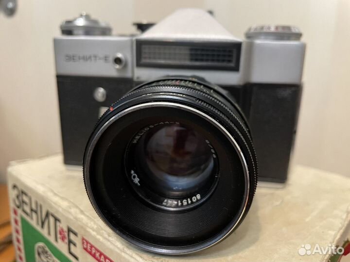 Плёночный фотоаппарат Зенит-Е