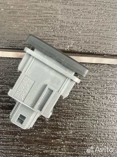 Кнопка помощи спуска со склона toyota rav 4