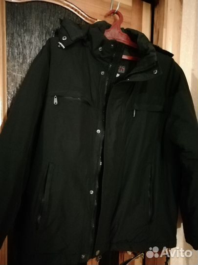 Пуховик 46 размера новый