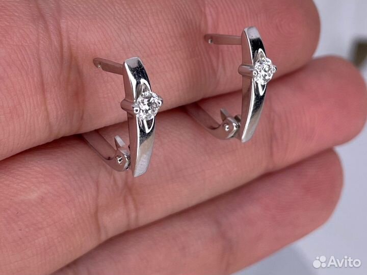 Золотые серьги с бриллиантами 0.36 ct. 3/3A