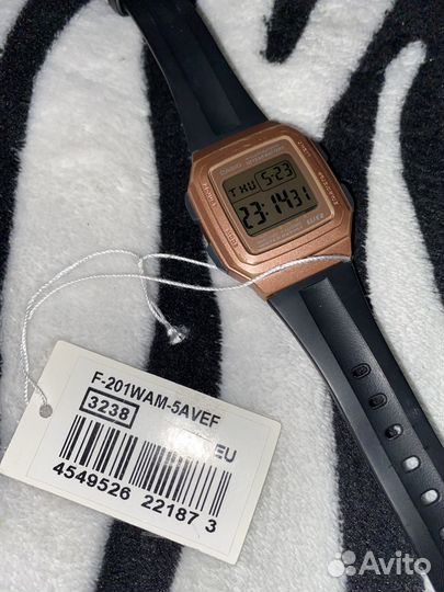 Наручные часы Casio Collection F-201WAM-5A