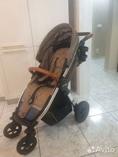 Коляска прогулочная