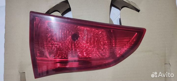 Фонарь задний Mitsubishi Pajero Sport