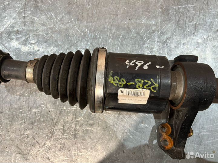 Привод правый передний Hyundai Santa Fe