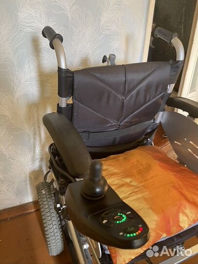 Инвалидная электроколяска, коляска с электропривод