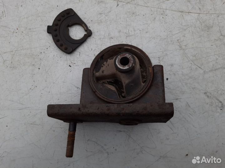 Опора двигателя задняя Chery Tiggo T11