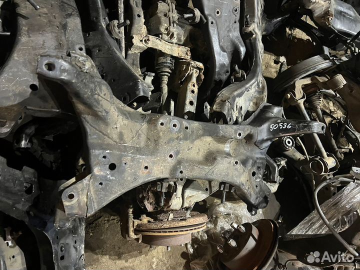 Подрамник Mitsubishi Lancer 9