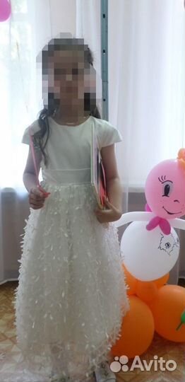 Платье нарядное (на выпускной в детский сад)