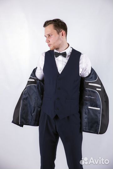 Аренда мужских синих смокингов