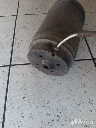 Пневмобаллон задний Mercedes Gls X166 642.826 2017