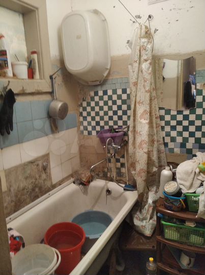 Комната 28,1 м² в 2-к., 2/2 эт.