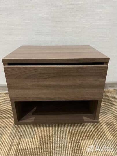 Тумба прикроватная