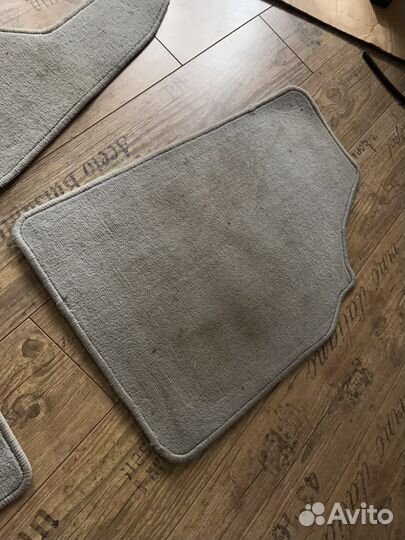 Коарики в салон Mitsubisi Montero Sport 1