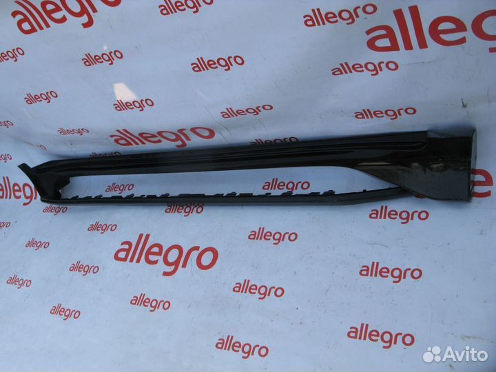 Lexus Lx570 накладка подножки порога правая