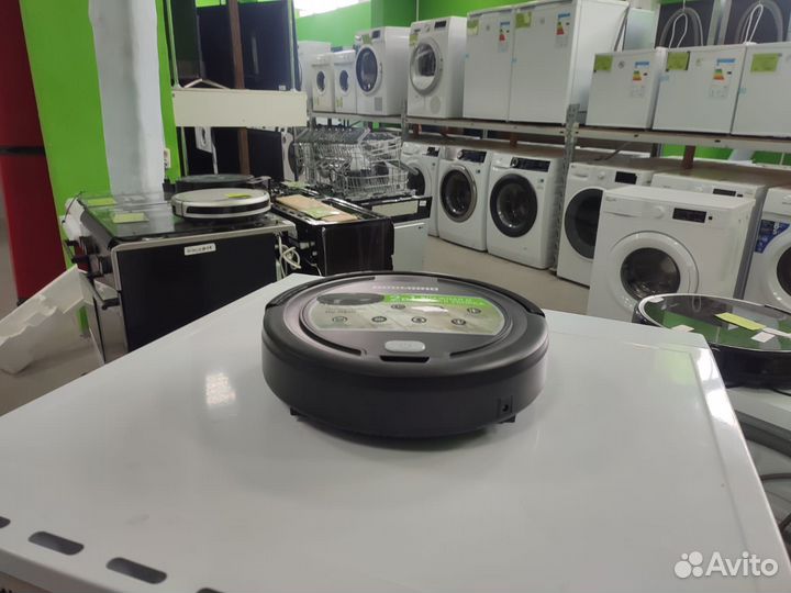 Робот-пылесос Redmond RV-R350