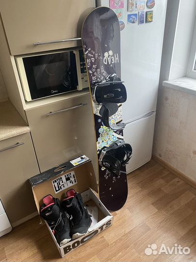 Сноуборд, крепления и ботинки для катания