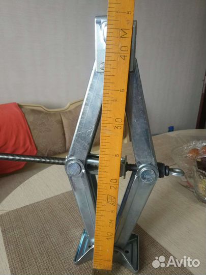 Домкрат Toyota RAV-4 Lexus RX2019-22 новый штатный