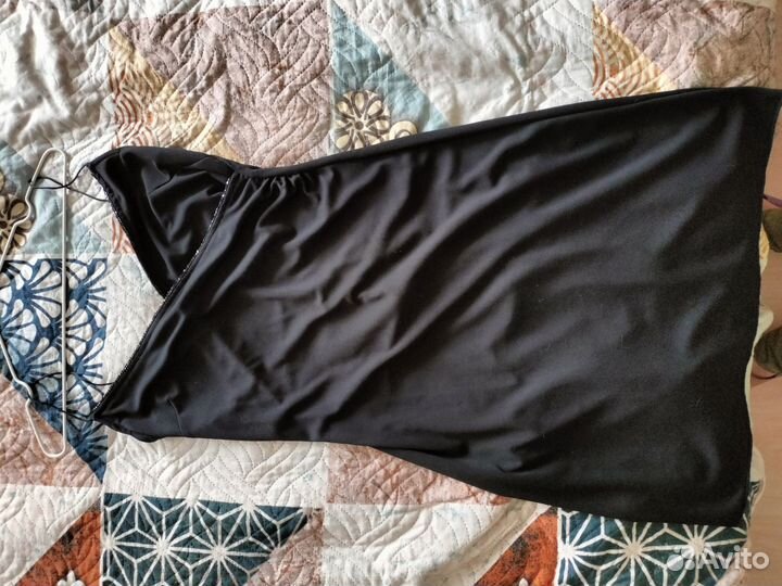 Черное платье