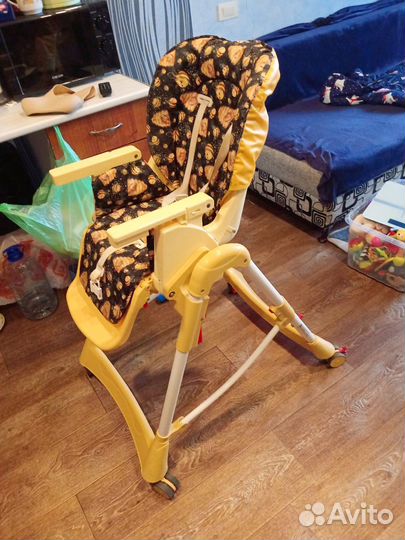 Стульчик для кормления