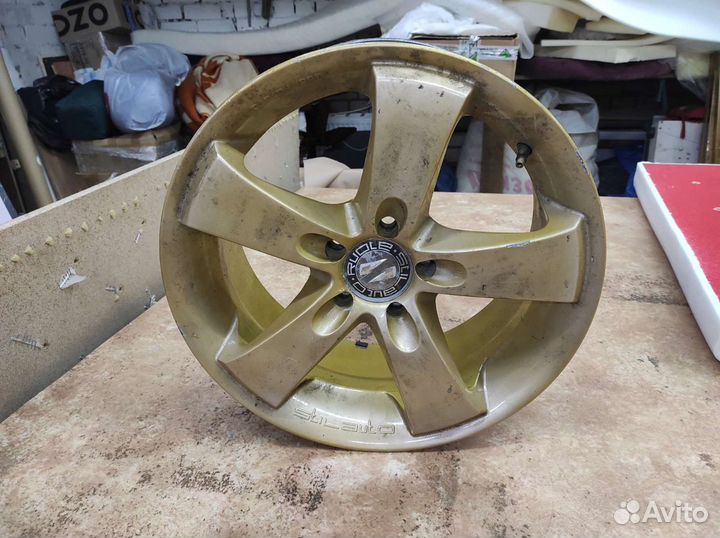 Продам литые диски