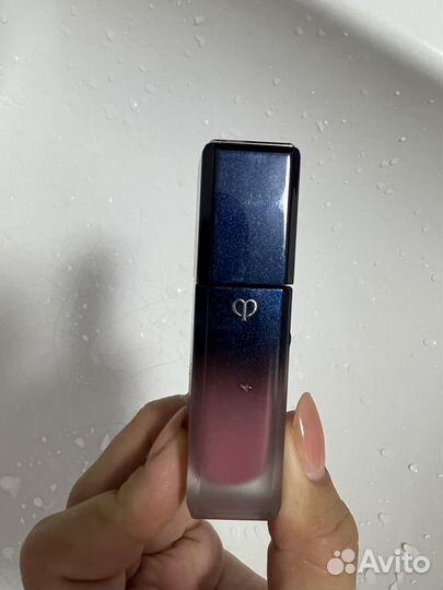 Жидкая помада матовая CLÉ DE peau beauté