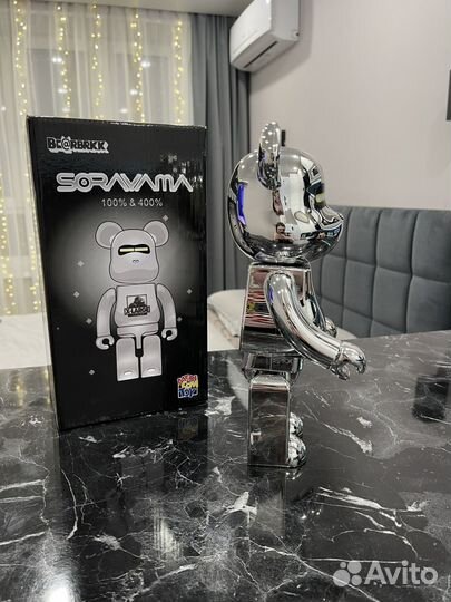 Мишка bearbrick sorayama x-large