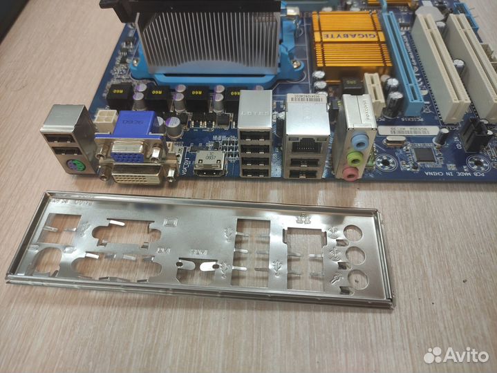 Комплект MB sAM2+ AMD Phenom X3 8750 + 4Gb