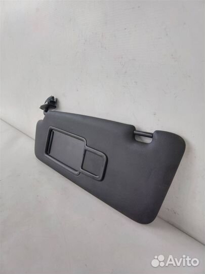 Козырек солнцезащитный (внутри) ауди Q5