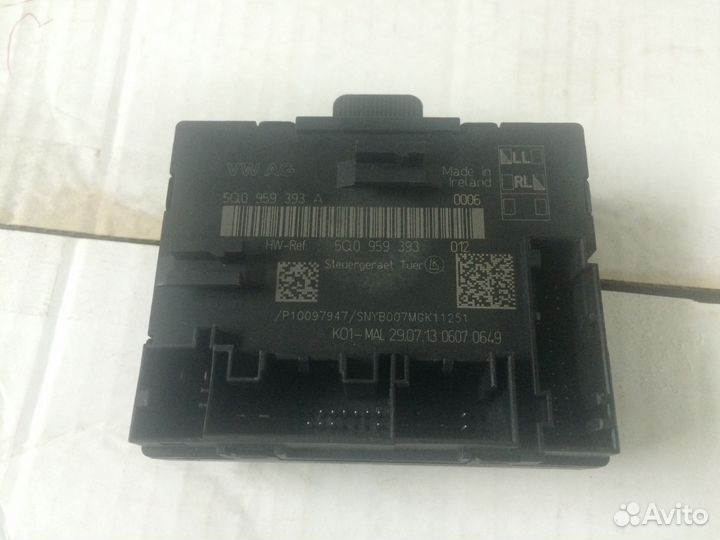 Блок электроники двери водителя Golf 7
