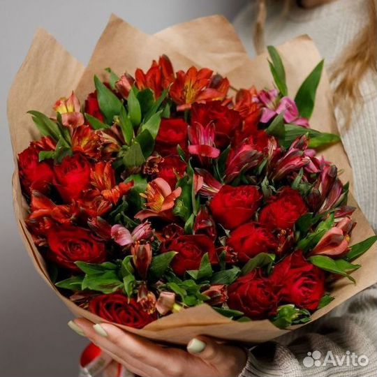 Цветы альстромерии букет