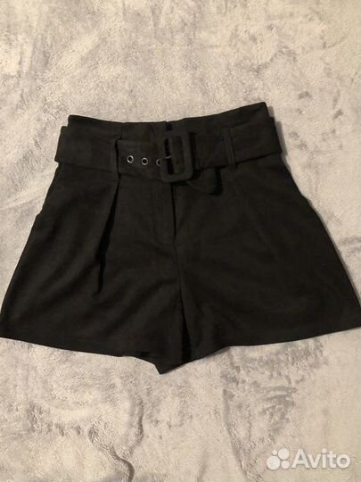 Замшевые шорты