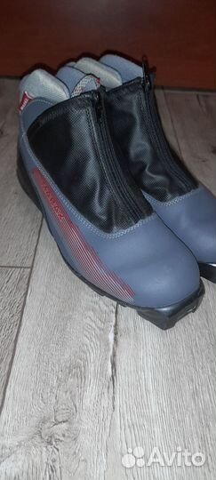 Лыжные ботинки marax