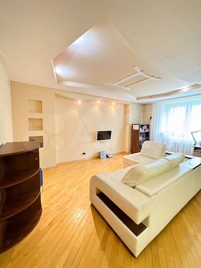 2-к. квартира, 66,1 м², 2/9 эт.