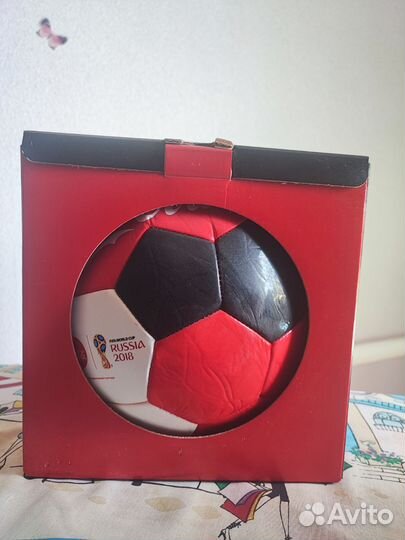 Футбольный мяч
