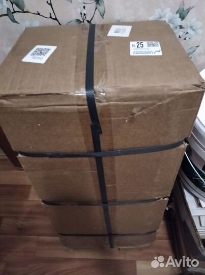 Стеллаж комнатный