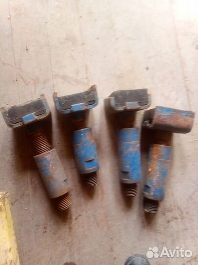 Опоры винтовые для автомобилей Газель