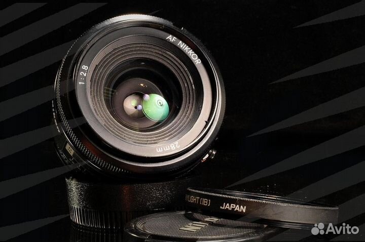NIkon AF 28mm 2.8 / 5128