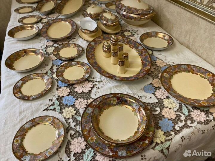 Сервиз Япония