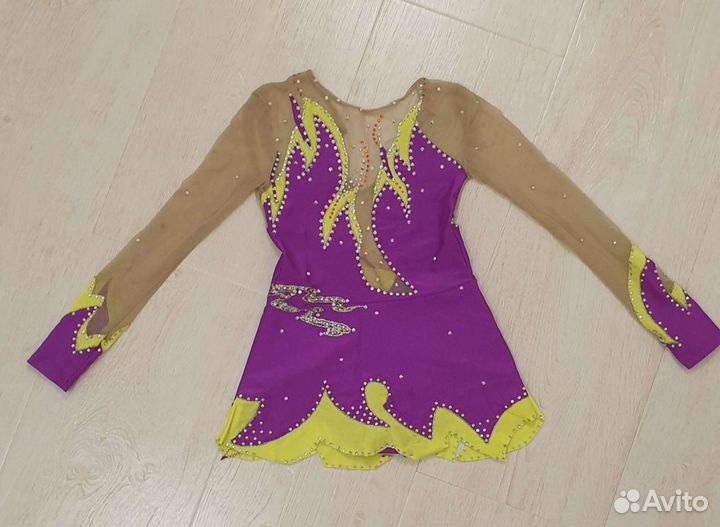 Купальник для художественной гимнастики