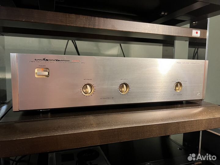Фонокорректор Luxman E06