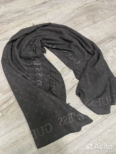 Шарф guess